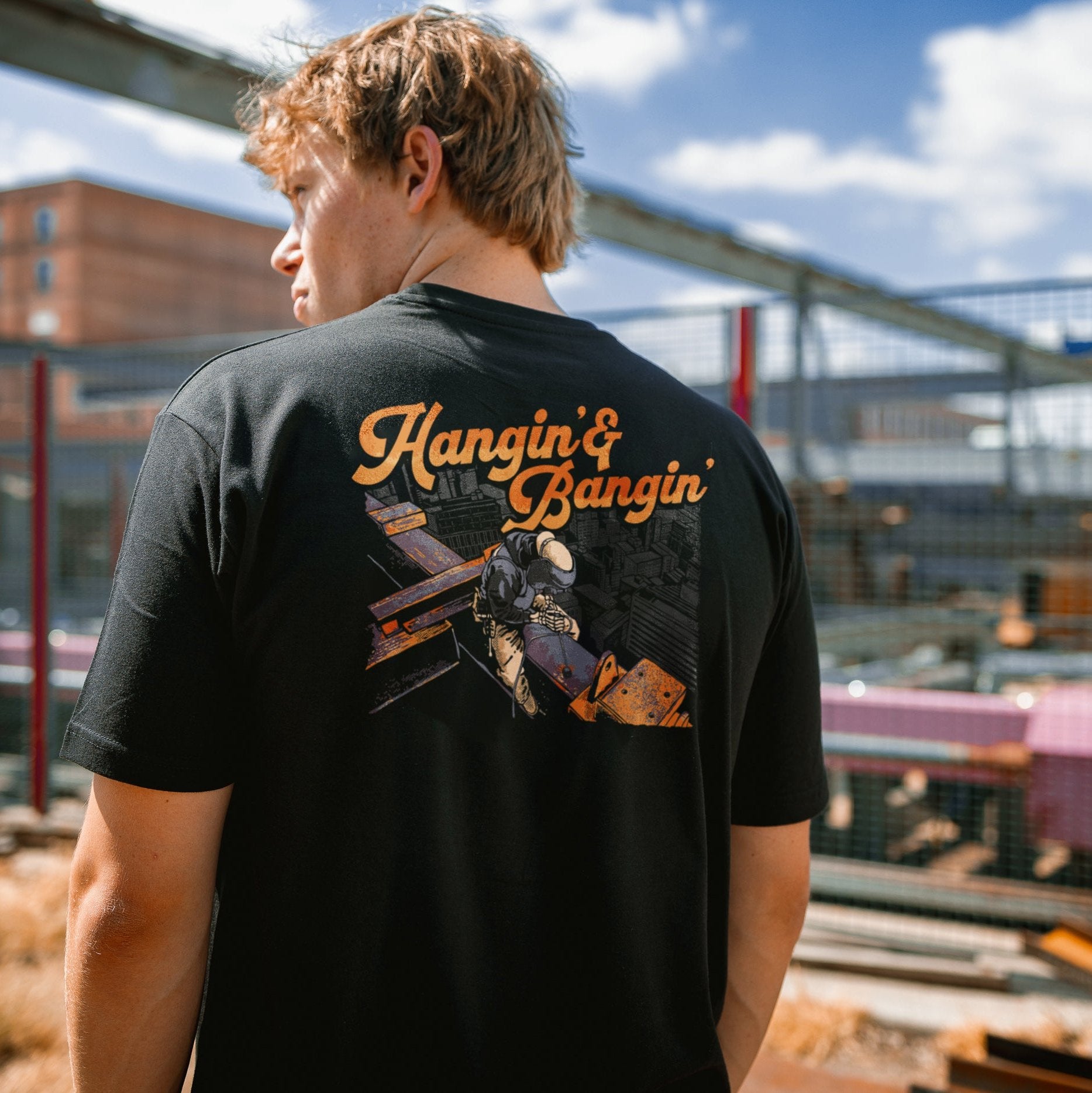 Hangin' & Bangin' - Tee